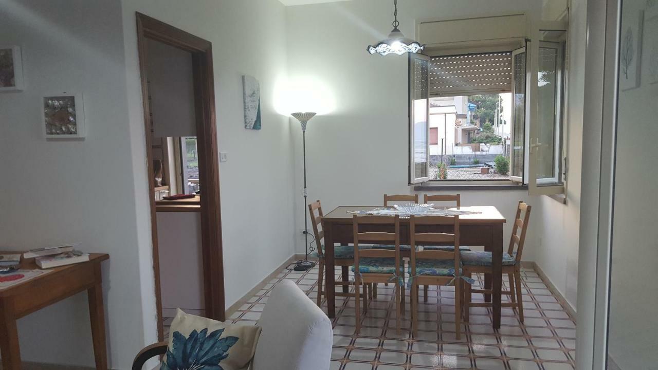 Casa Del Levante Рипосто Екстериор снимка